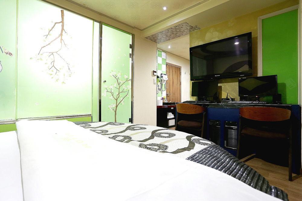 Shim Hotel